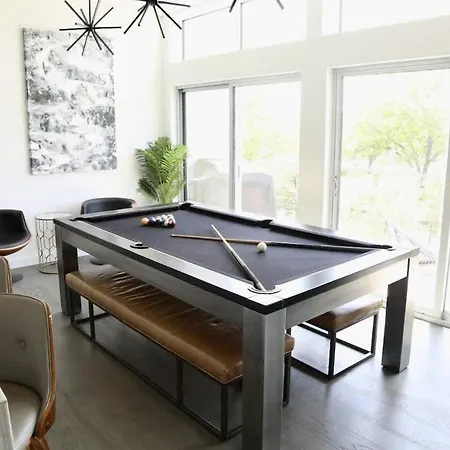 Tailgate Penthouse 2 Blocks From Ut Stadium